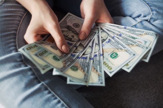 How to Grow Wealth and Achieve Financial Independence